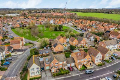 house for sale camelia close