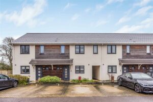 house for sale orchard place