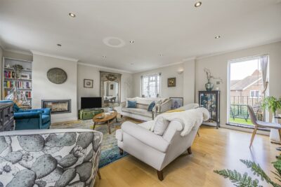 house - end terrace for sale nile street