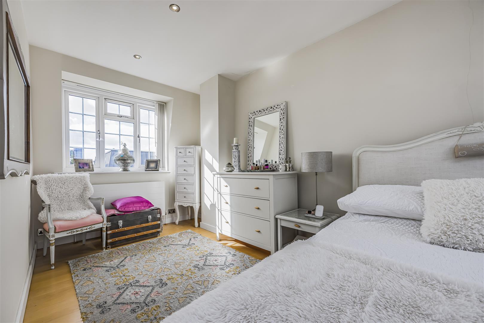 house - end terrace for sale nile street