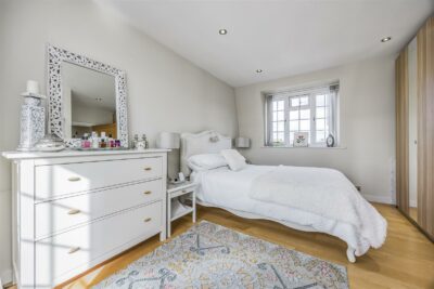 house - end terrace for sale nile street