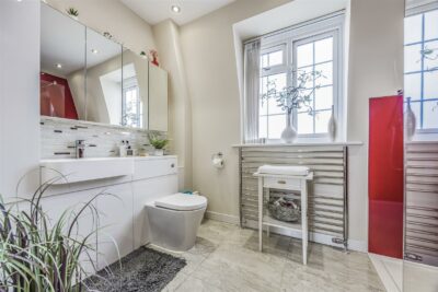 house - end terrace for sale nile street