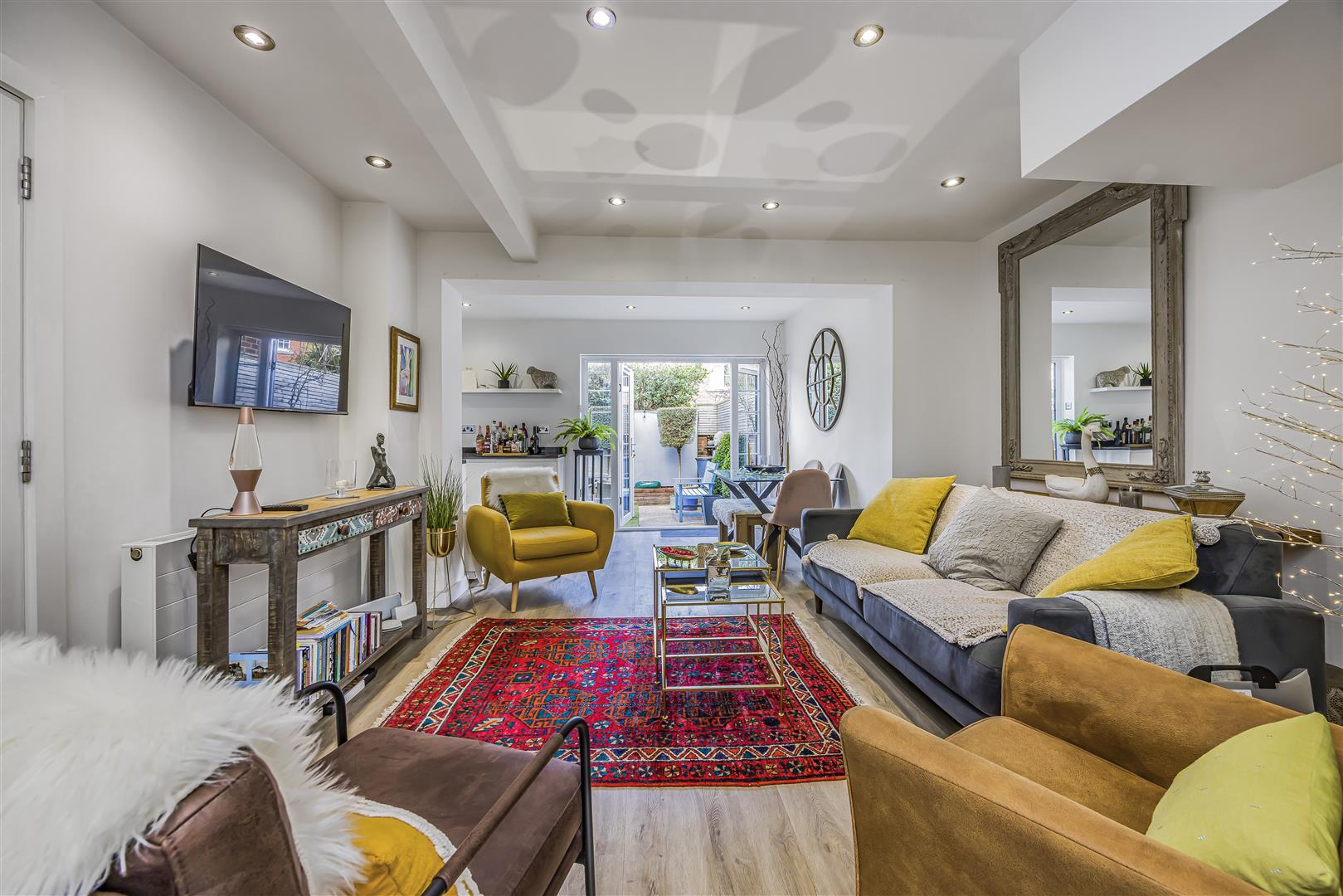 house - end terrace for sale nile street