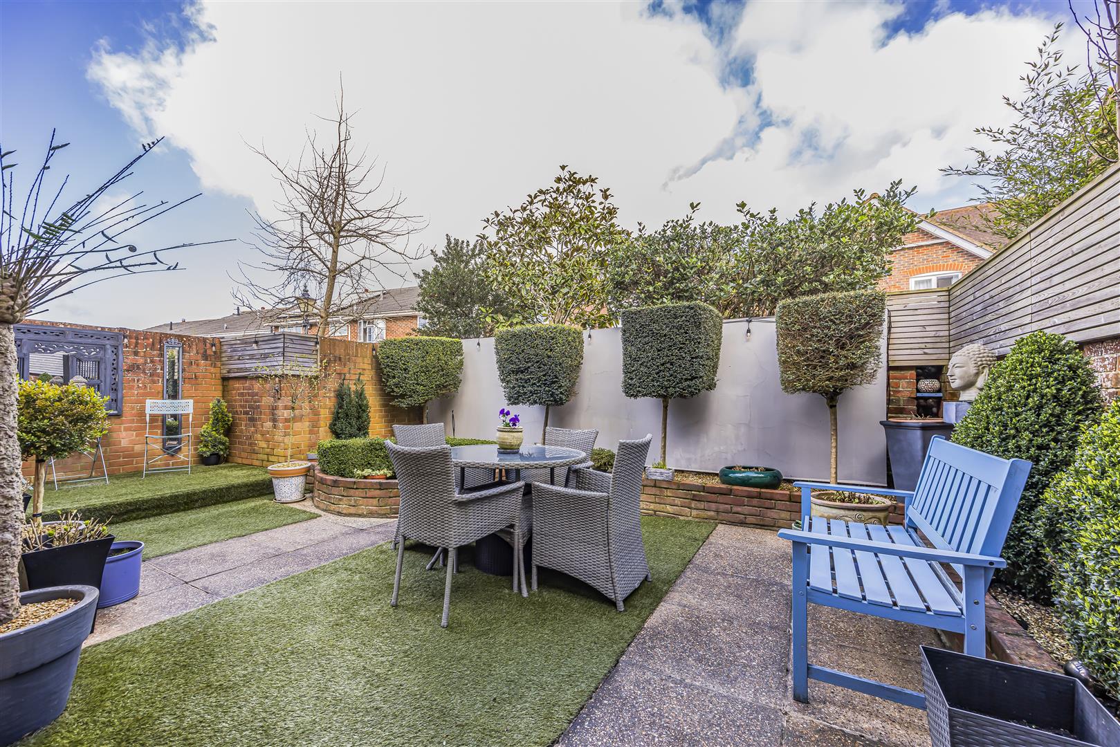 house - end terrace for sale nile street