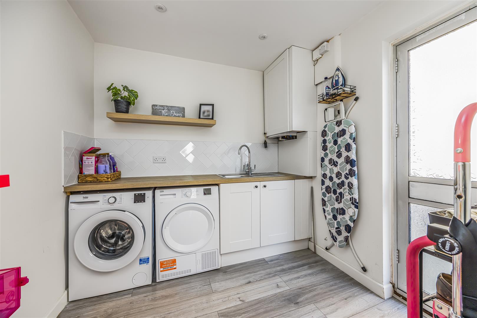 house - semi-detached for sale portsview avenue