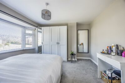 house - semi-detached for sale portsview avenue