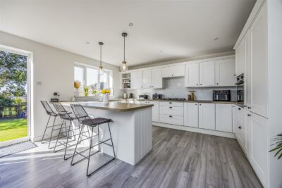 house - semi-detached for sale portsview avenue