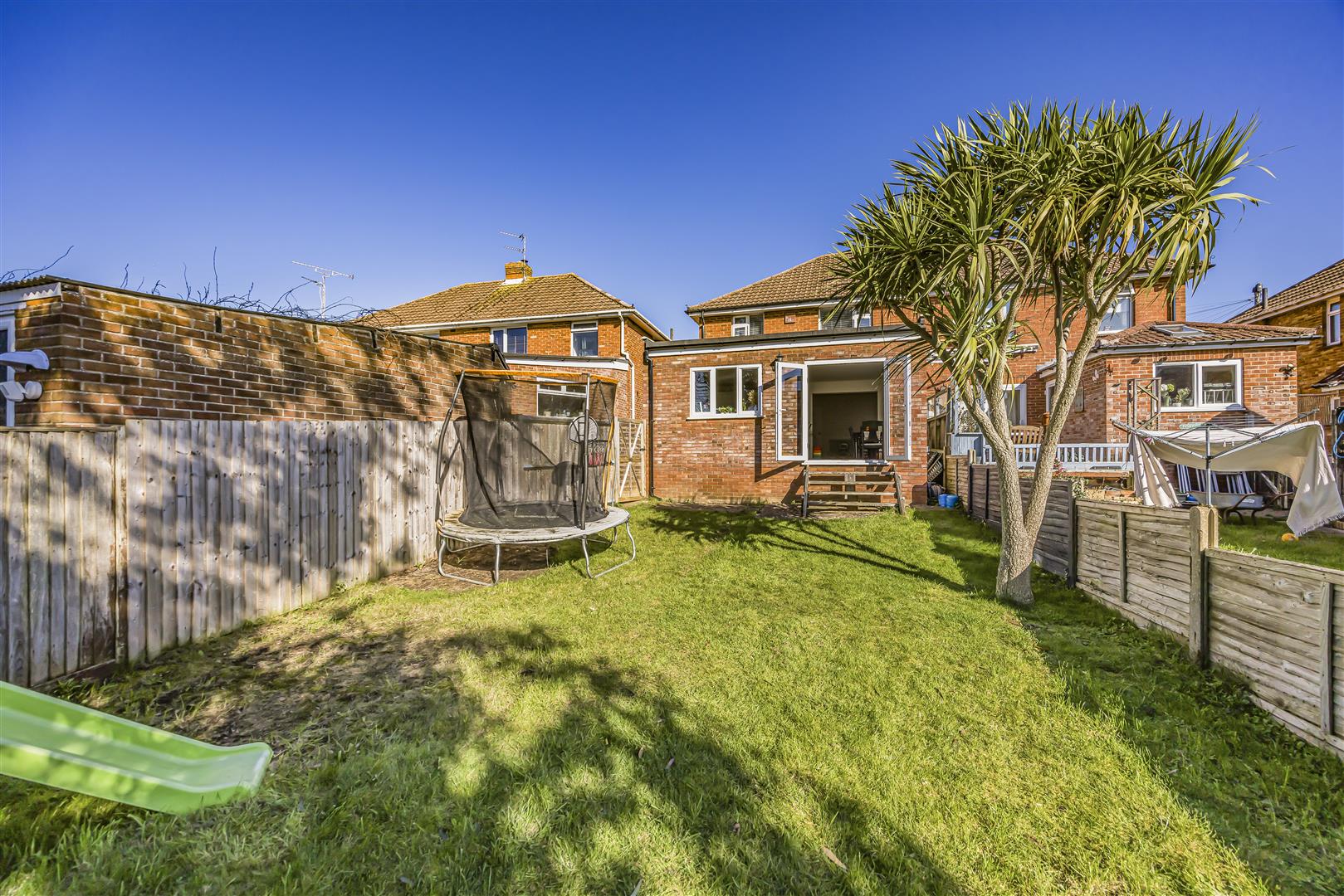 house - semi-detached for sale portsview avenue