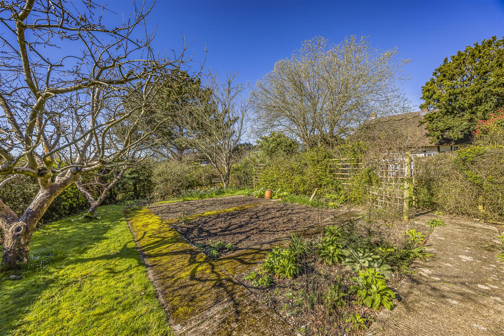 house - detached for sale eastleigh road