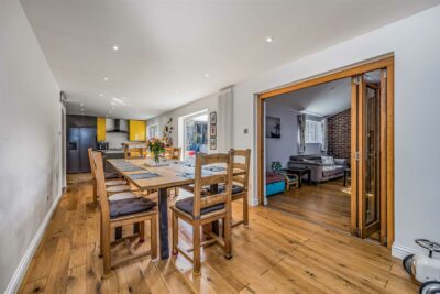 house for sale deanswood drive