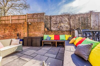 house for sale deanswood drive