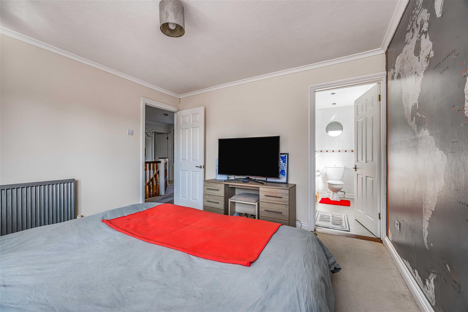 house for sale deanswood drive