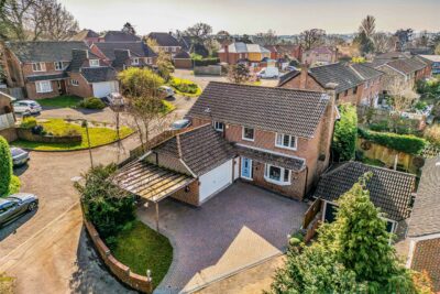 house for sale deanswood drive