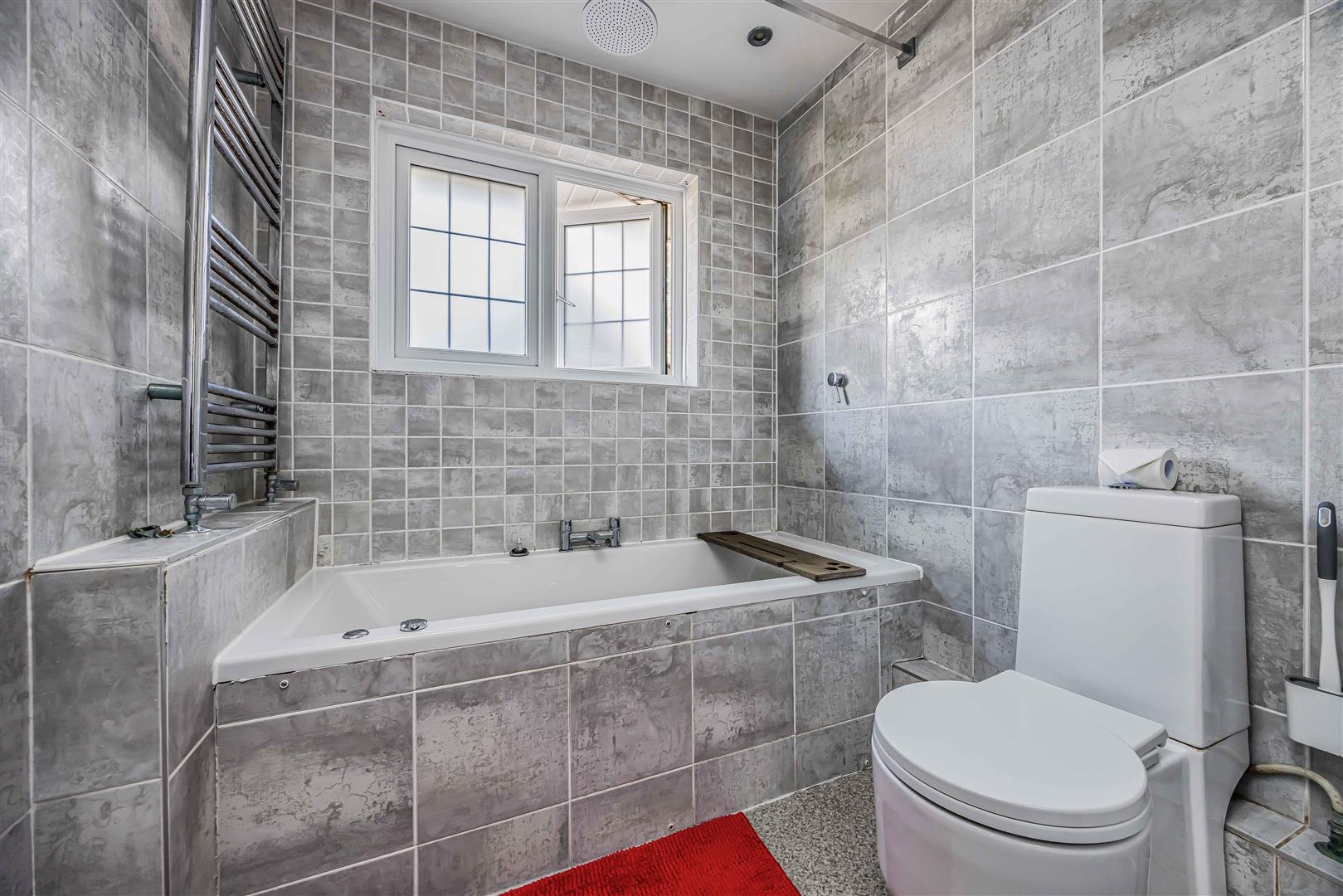 house for sale deanswood drive