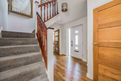 house for sale deanswood drive