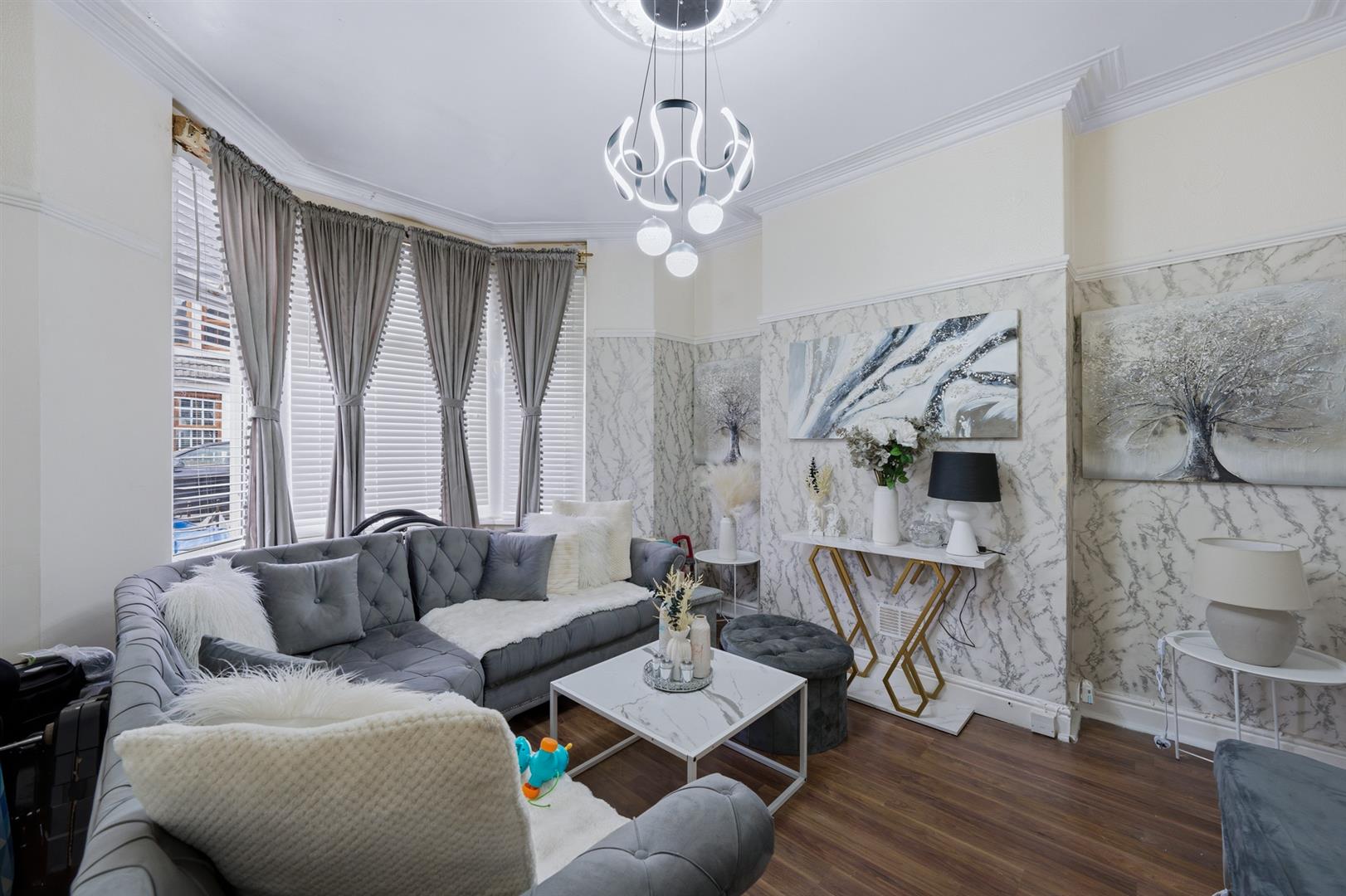 house for sale carlisle street