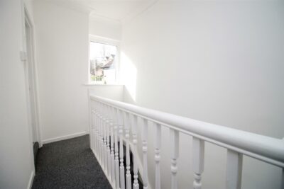 house - terraced for rent whitting street