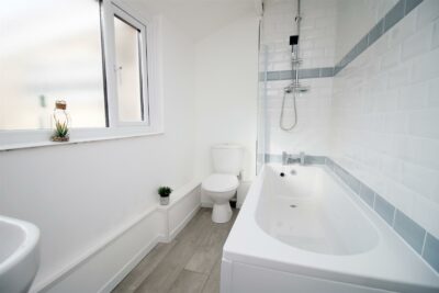 house - terraced for rent whitting street