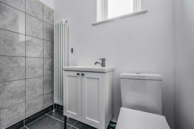 house for sale lawrence road