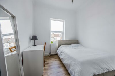 house for sale lawrence road