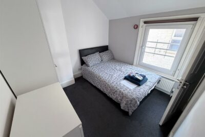 house - terraced for rent 121, powerscourt road