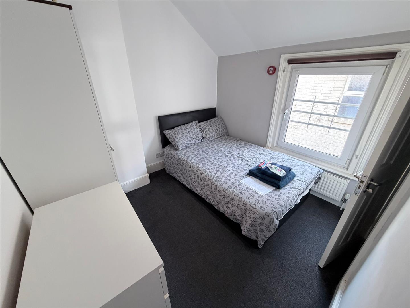 house - terraced for rent 121, powerscourt road