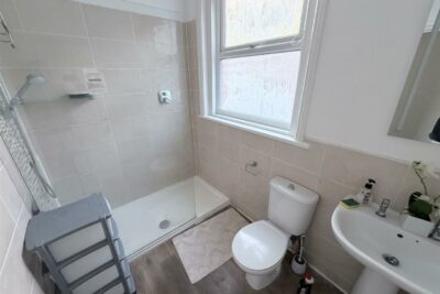 house for rent 52 somers road