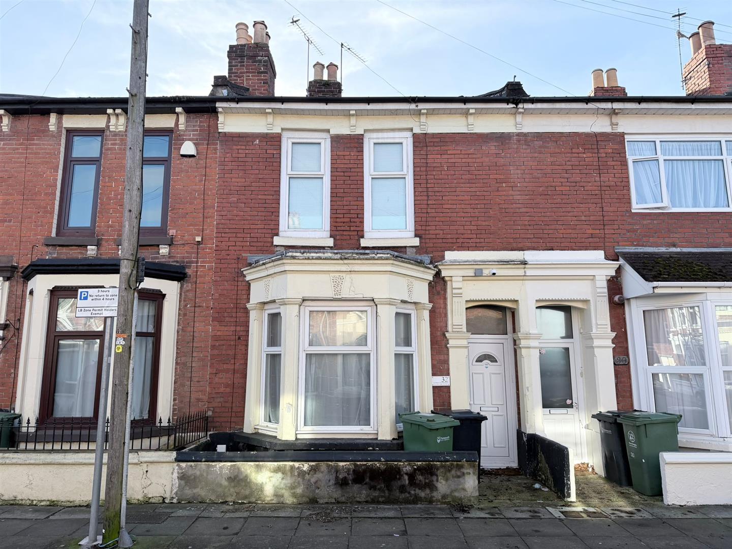 house - terraced for rent 32, playfair road