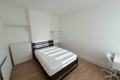 house - terraced for rent 32, playfair road