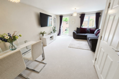 house - semi-detached for sale brushwood grove,