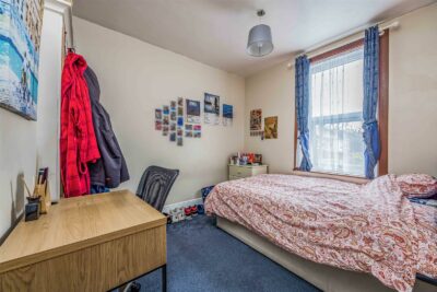 house - end terrace for sale kent street