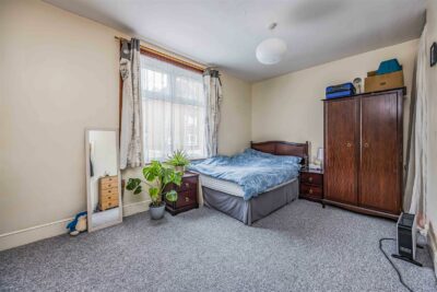 house - end terrace for sale kent street