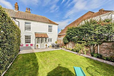 house - semi-detached for sale main road