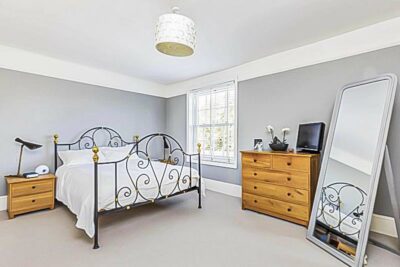 house - semi-detached for sale main road