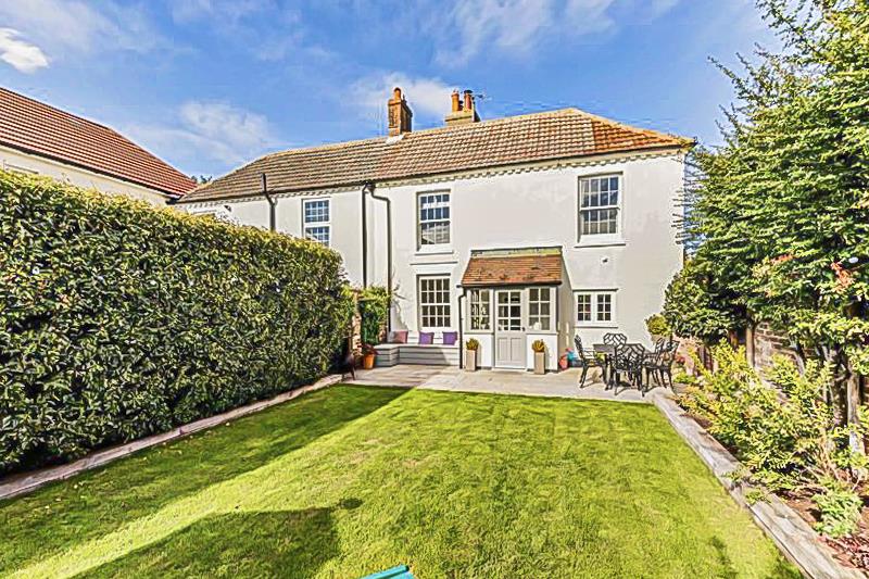 house - semi-detached for sale main road