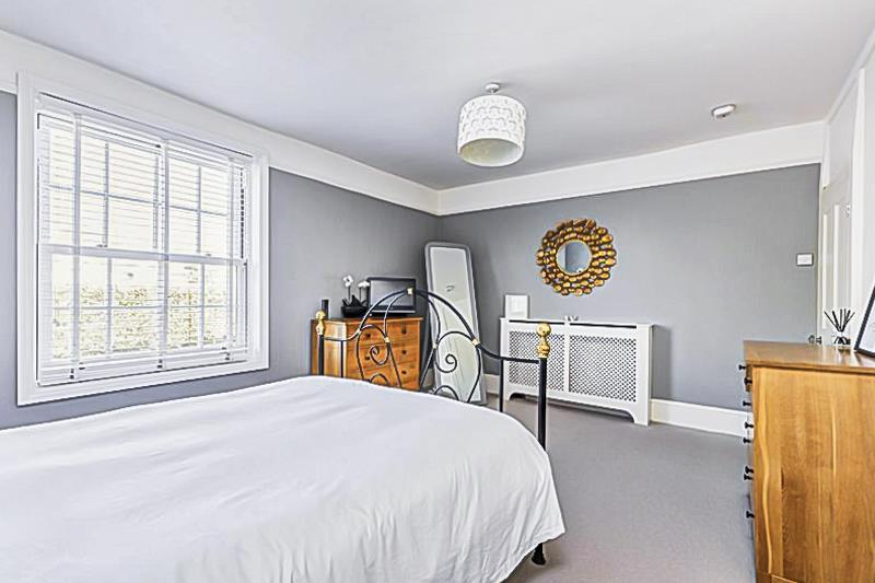 house - semi-detached for sale main road