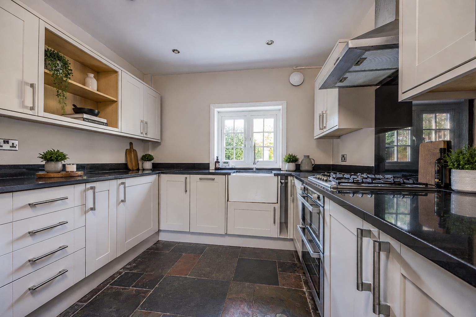 house - semi-detached for sale main road