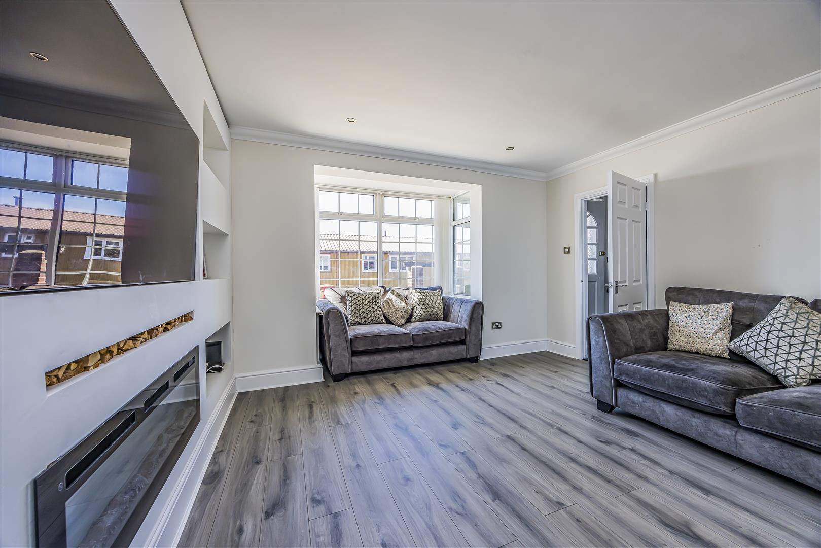 house for sale chedworth crescent