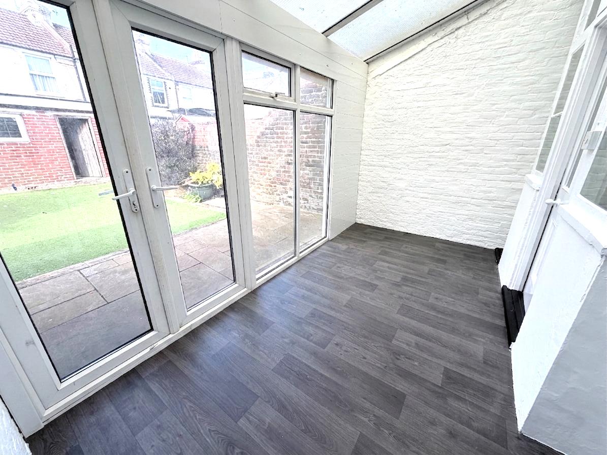 house for rent gladys avenue