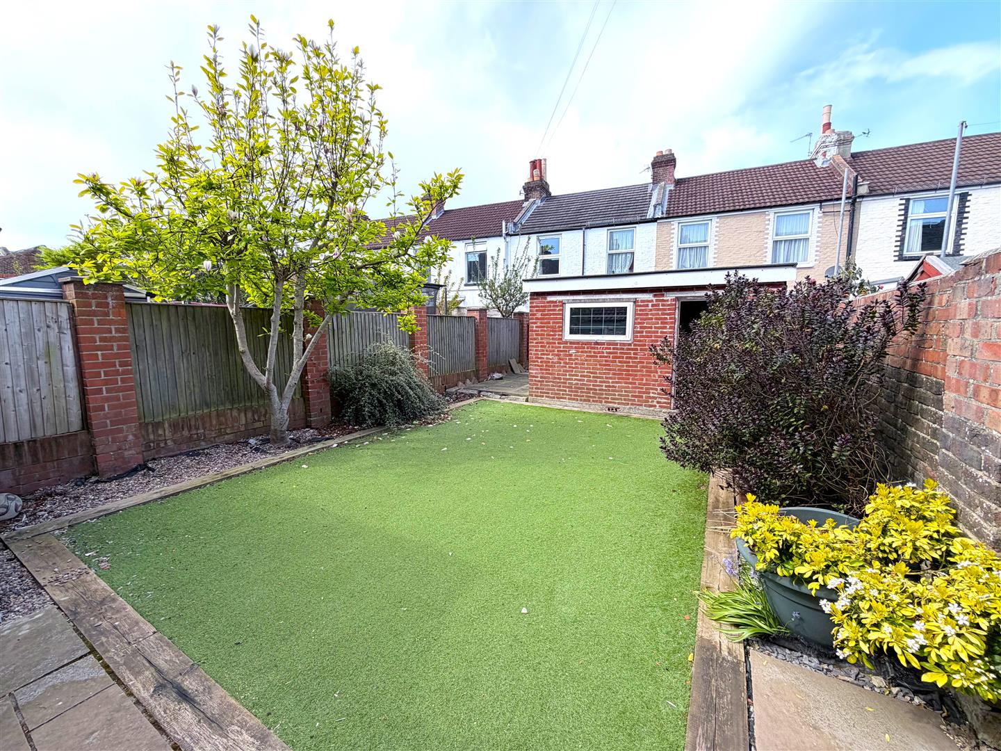 house for rent gladys avenue