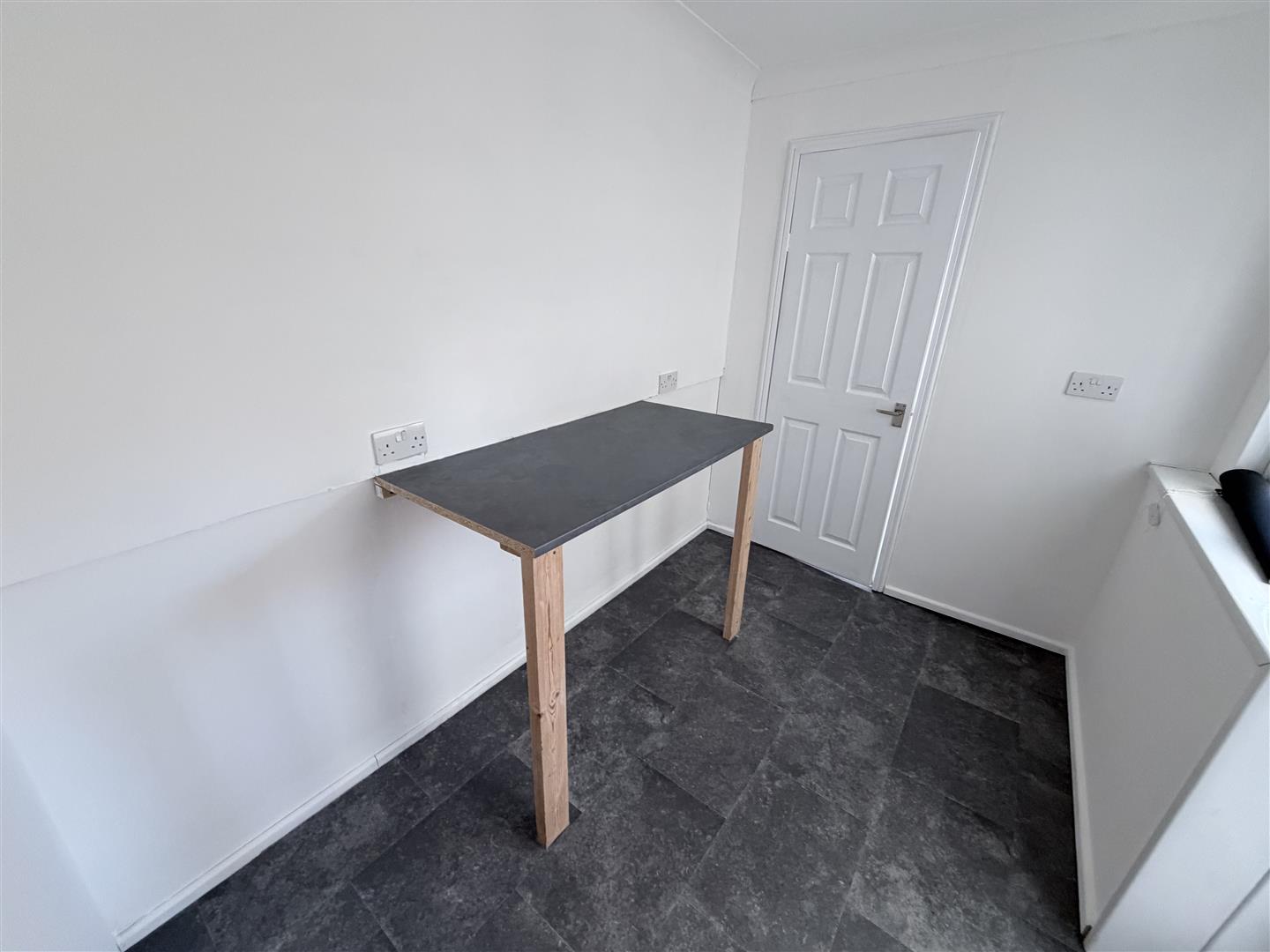 house for rent gladys avenue