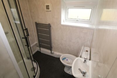 house for rent queen street