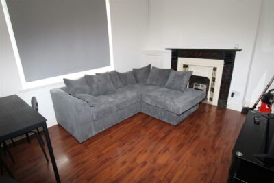 house for rent queen street