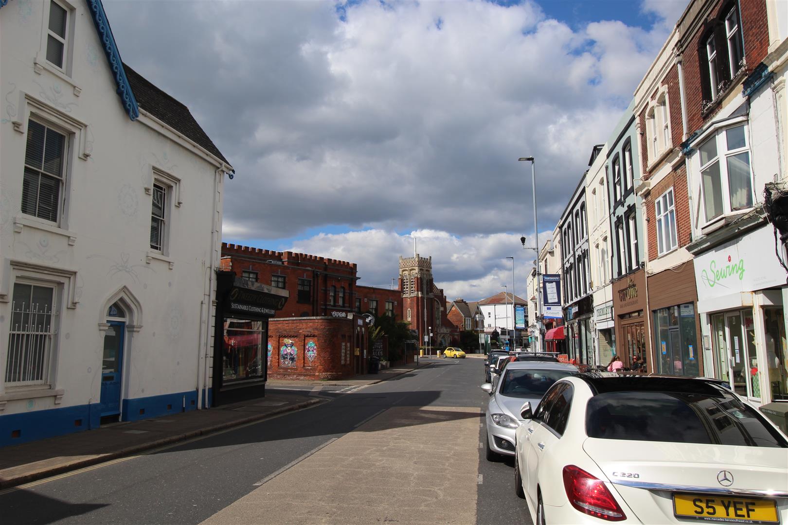 apartment for rent albert road