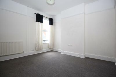 apartment for rent albert road