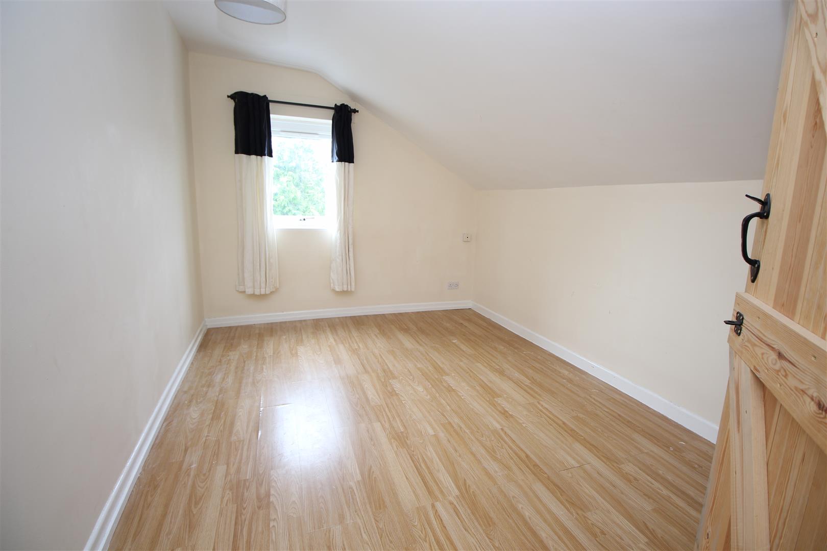 apartment for rent albert road