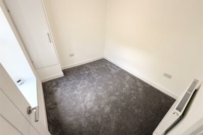 house - terraced for rent penrhys road