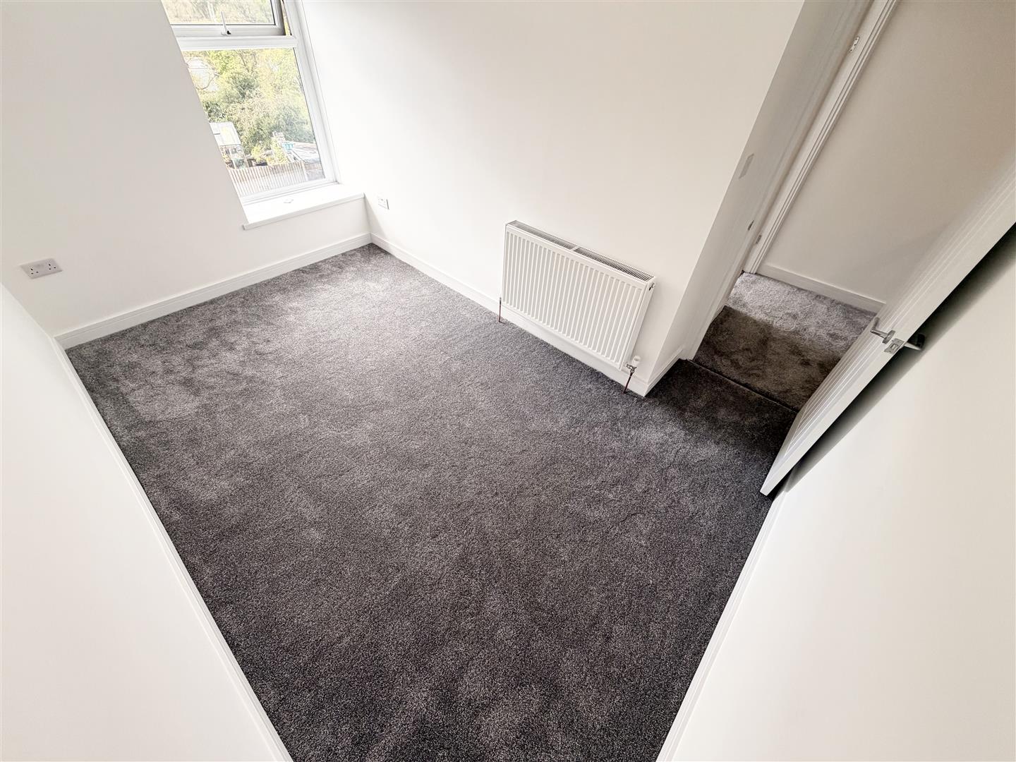 house - terraced for rent penrhys road