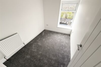 house - terraced for rent penrhys road