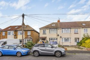 house - semi-detached for sale belvoir close